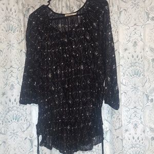 Long sleeve black top